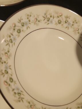 Noritake Savannah Porcelain Sauce Bowls With Platinum Rim - Set of 8